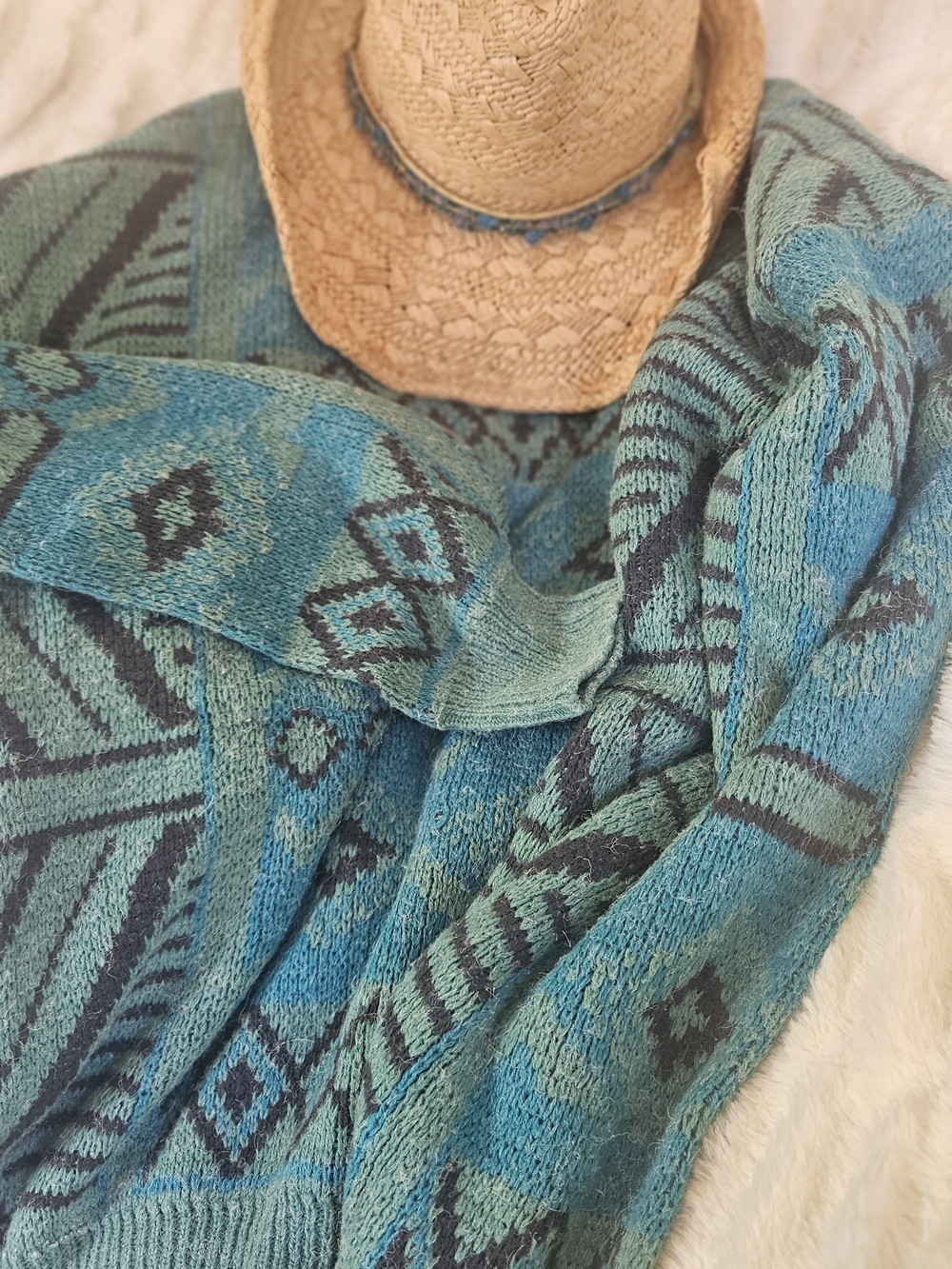 Vintage McGregor Teal Aztec-Pattern Crewneck Sweater